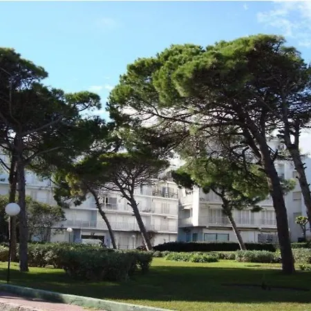 Ducal By Hugo Hotel